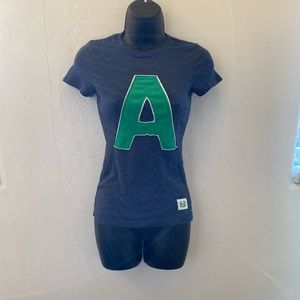 American Eagle Outfitters Size XS T-Shirt